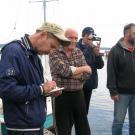 04. Старейшина закатал рукава. Сергей Мотин за работой.jpg