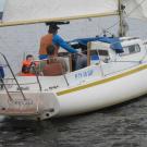 48. На шкотах работает Иван Лукин.jpg